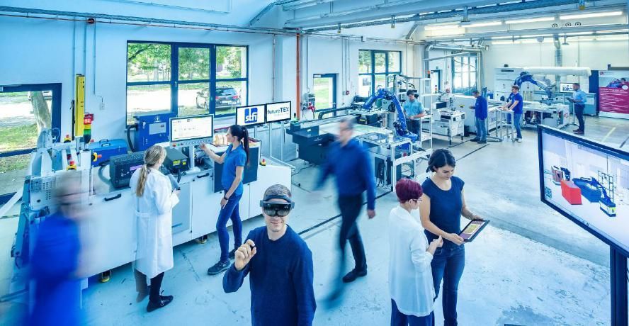 "The textile model factory for automated, networked and low-code-based digital production"